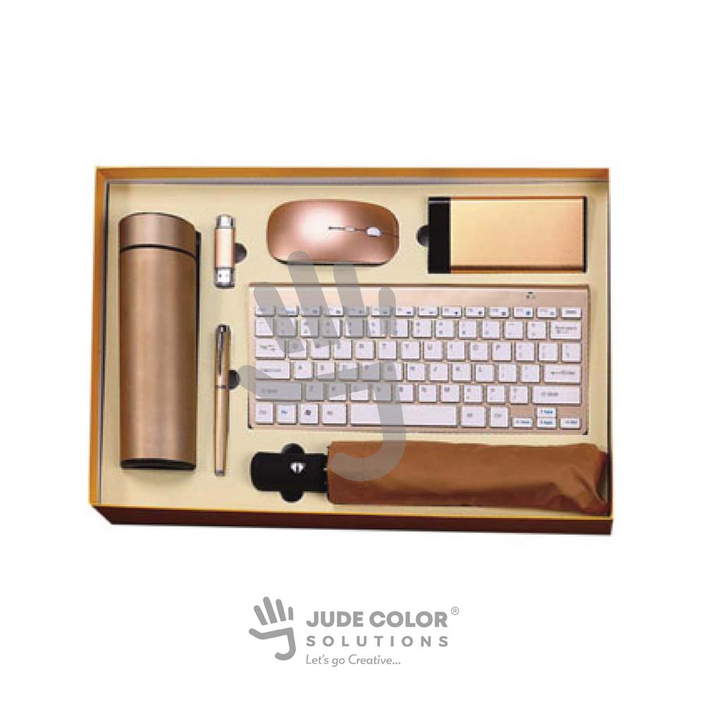 7PC Giftset with Keyboard Gold